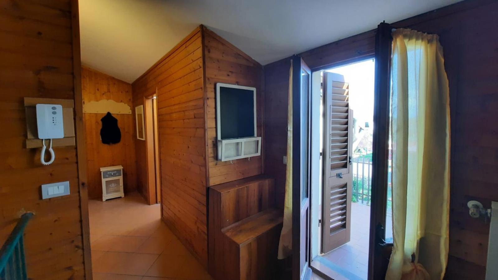Ferienwohnung La Mansarda Figline Valdarno Exterior foto
